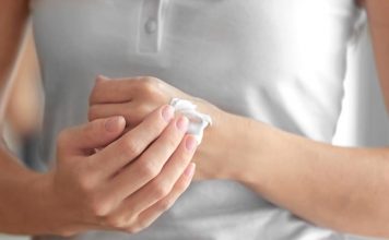 AZS – czym jest ta choroba skóry? Atopowe zapalenie skóry