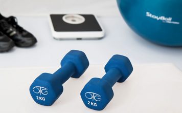 Trening w domu? Zainwestuj w ciężarki do ćwiczeń