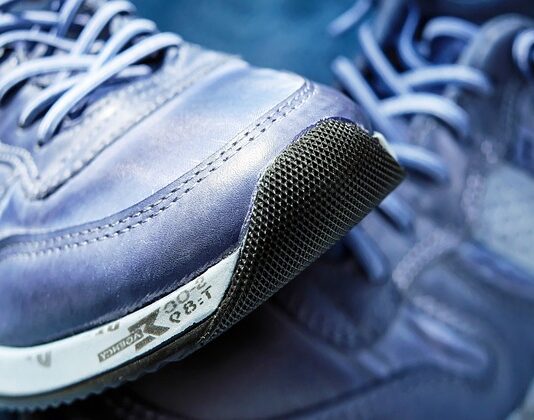 Jak stosować kwas borowy do butów? Jak stosować kwas borowy do butów?