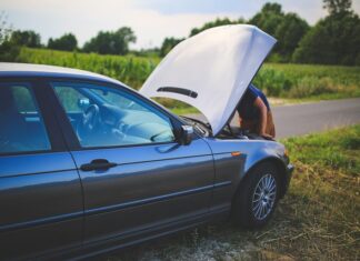 Kto naprawia paski do spodni?