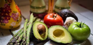 Jak się szyję ścieg krzyżykowy?