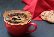 Co daje niebieski filtr w okularach? Co daje niebieski filtr w okularach?