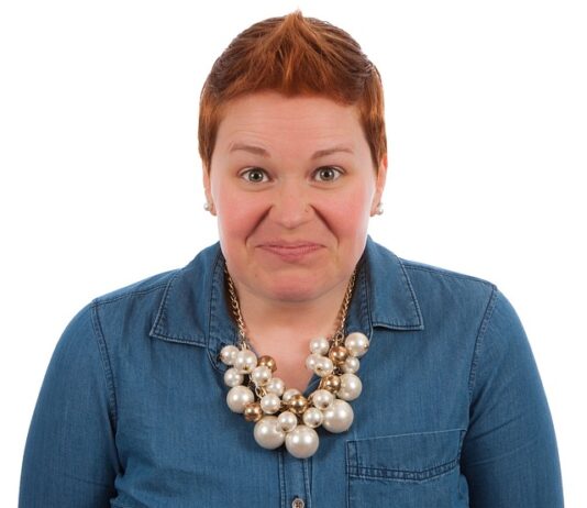 Co oznacza gdy pęknie pierścionek zaręczynowy? Co oznacza gdy pęknie pierścionek zaręczynowy?