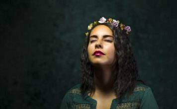 W jakim sklepie można kupić opaskę na oczy?