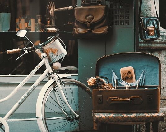 W jakim sklepie można kupić parasol?