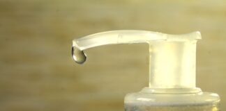 Jak zdezynfekować obuwie?